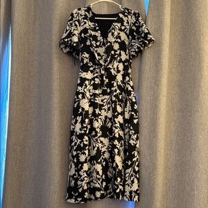 Julia Jordan Black and White Floral Midi Dress